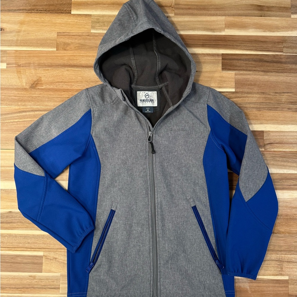 Magellan Outdoors brand Gray and Blue Kids Jacket size Medium